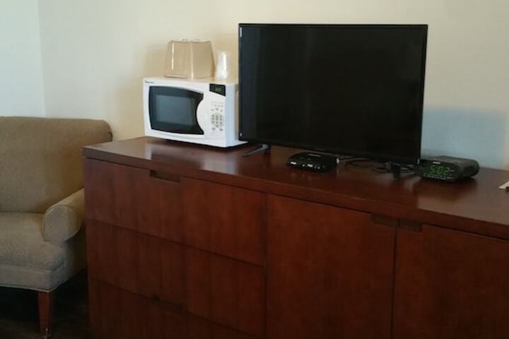Room 21 of 37