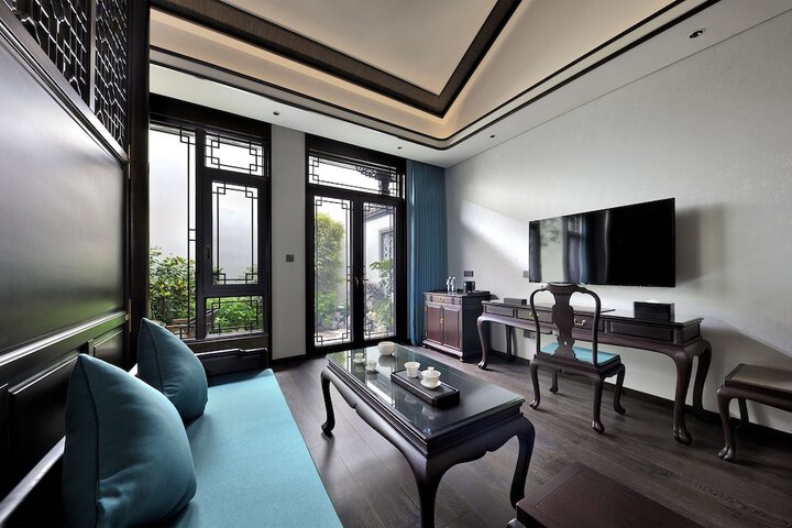 Room 26 of 50