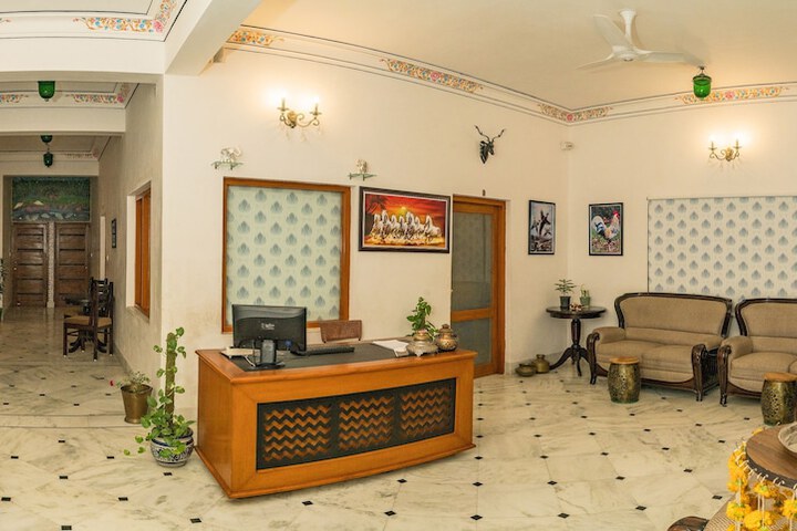 Hotel Interior 3 of 43