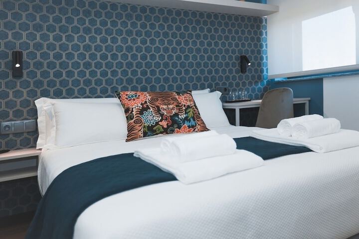 Room 20 of 53