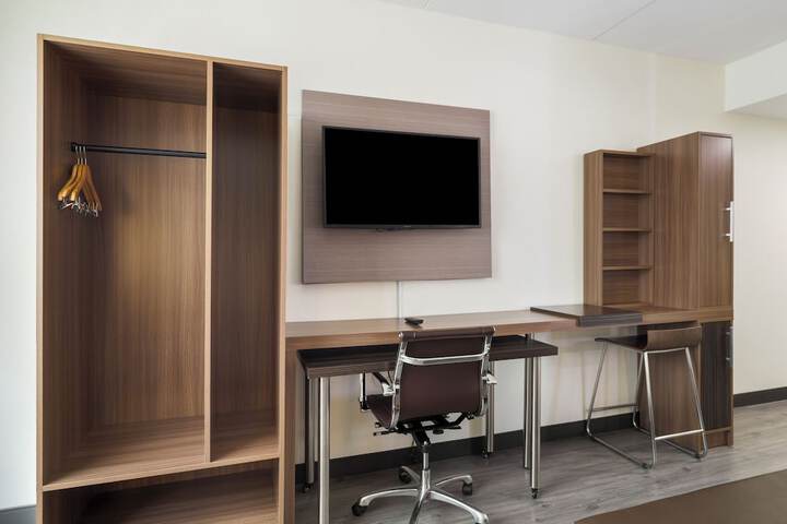 Room 19 of 45