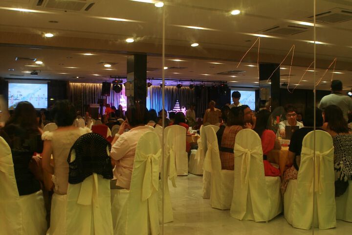 Ballroom/Hall 23 of 44