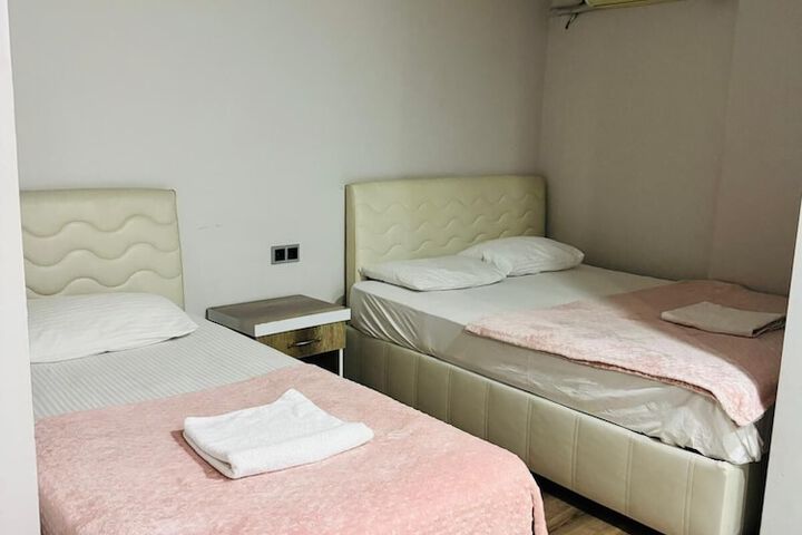 Room 21 of 40