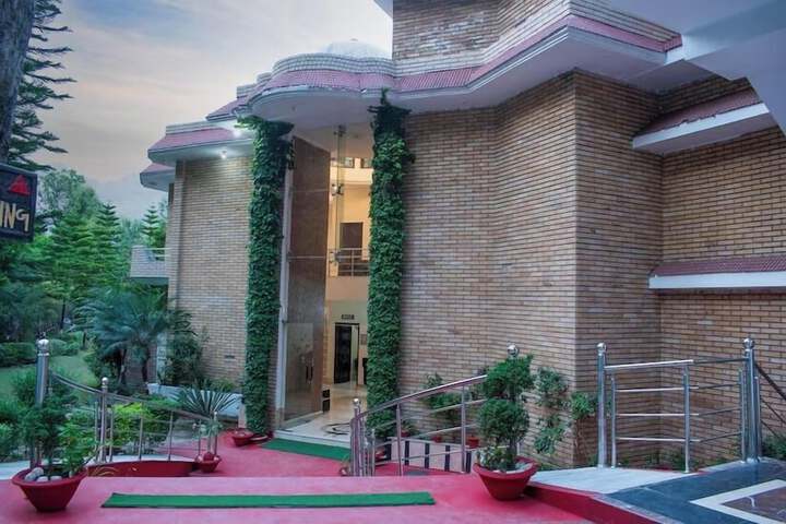 Hotel 2 of 55