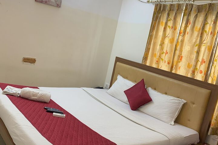 Room 44 of 94