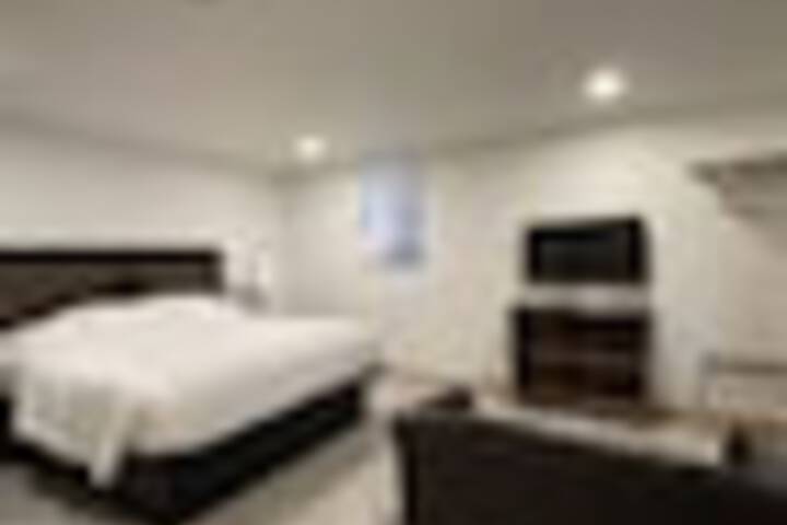 Room 17 of 57