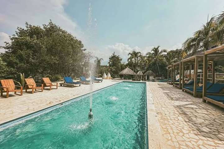 Pool 17 of 31