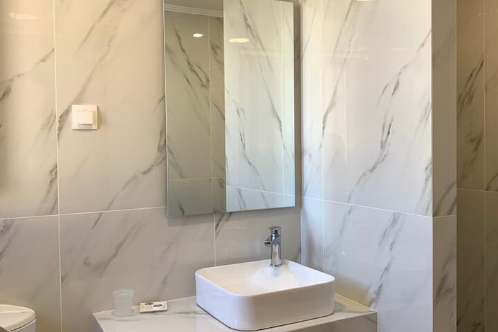 Clean Restrooms