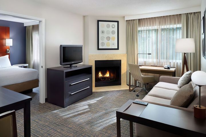 1 Bedroom Suite Queen (25 of 25)