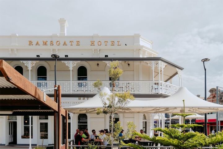 Hotel 54 of 61