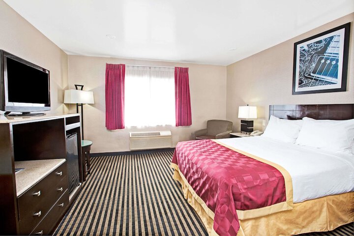 Room 26 of 29