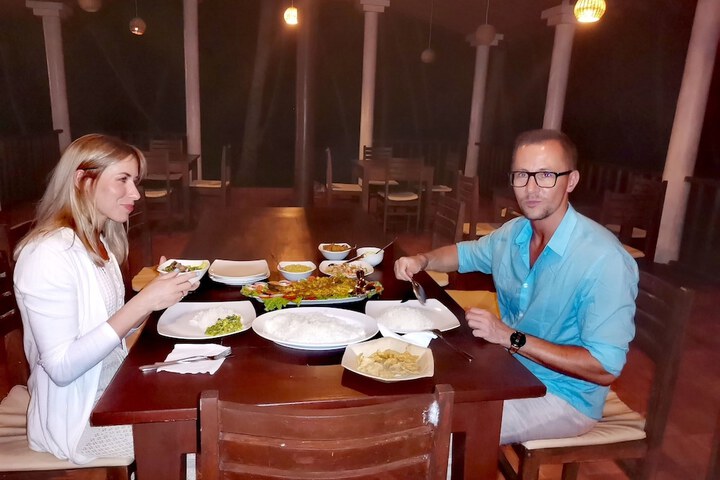 Dining 84 of 130
