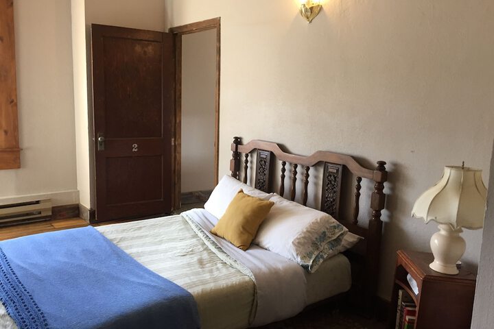 Room 9 of 68