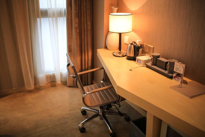 Room 25 of 57