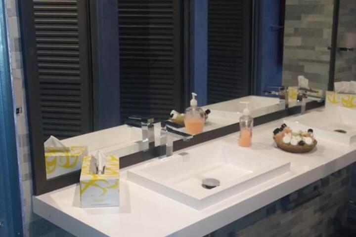 Bathroom Photo