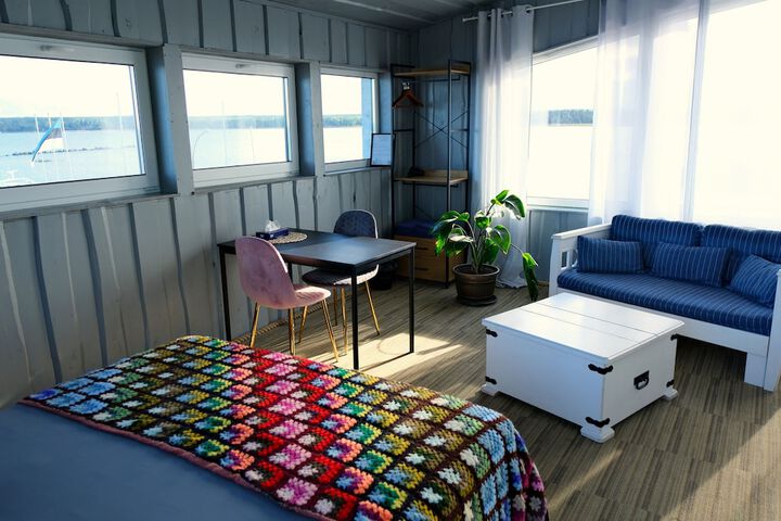 Room 22 of 35