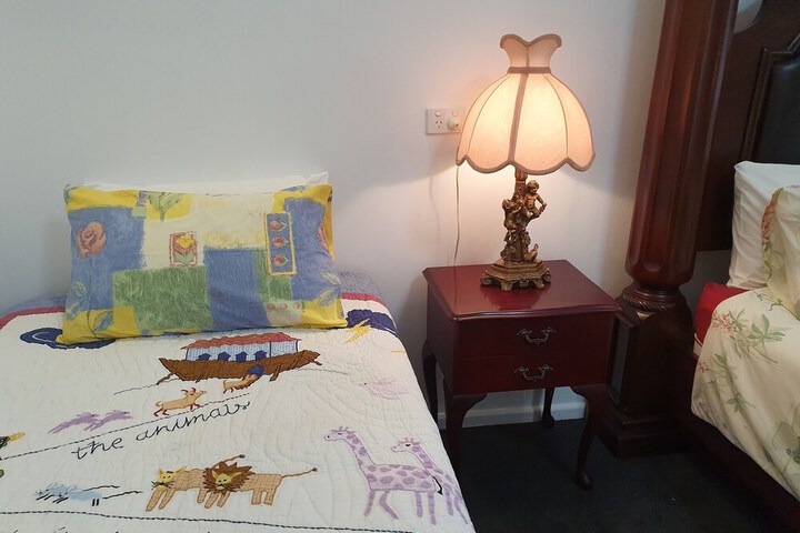 Room 13 of 78