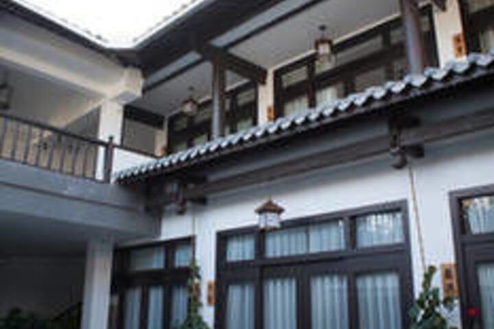 Hotel 8 of 153