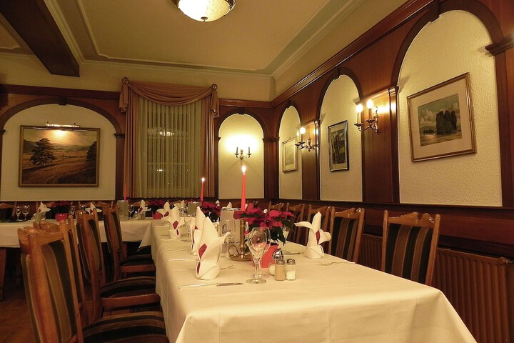 Banquet hall