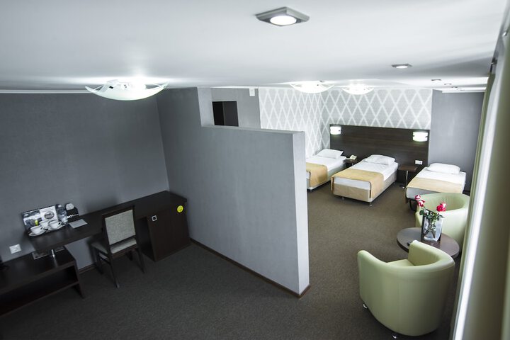 Room 23 of 88