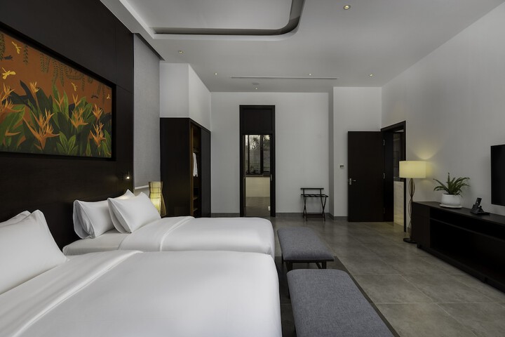 Room 15 of 57