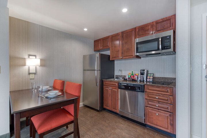 2 Queen Beds 1 Bedroom Suite (17 of 52)