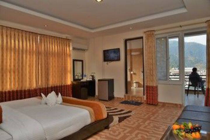 Standard Suite