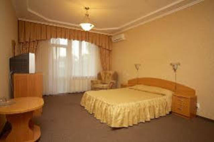 Almira Hotel
