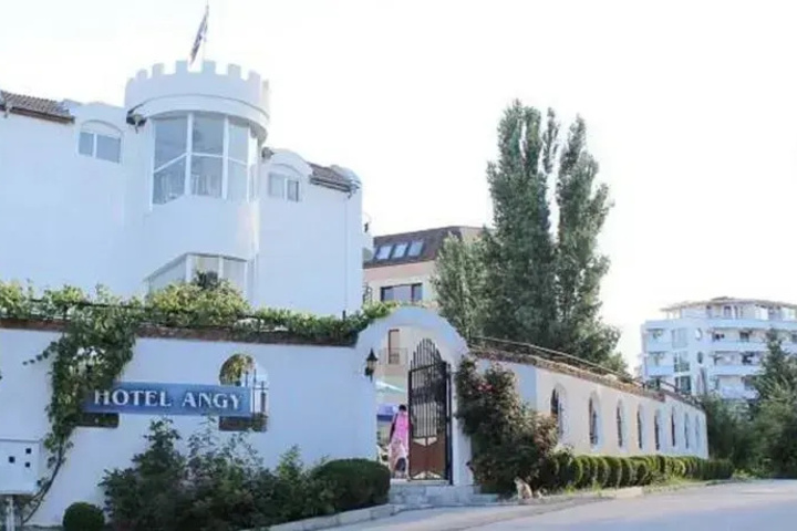 Hotel Angy