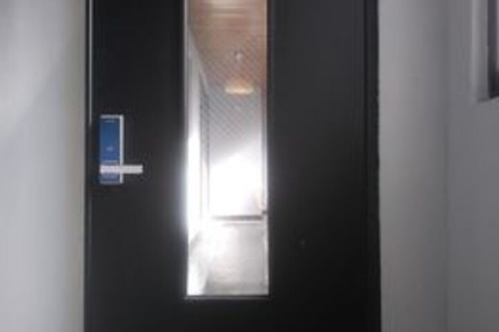 Room 47 of 96