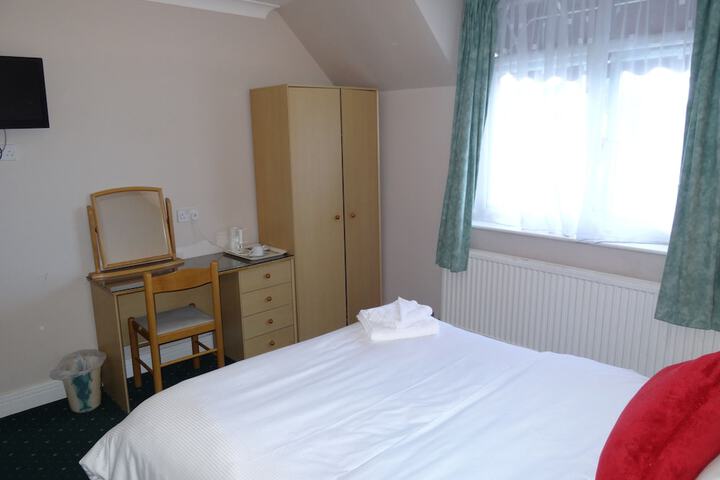 Room 15 of 52