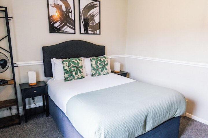 Room 71 of 156