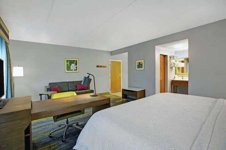 Room 22 of 44