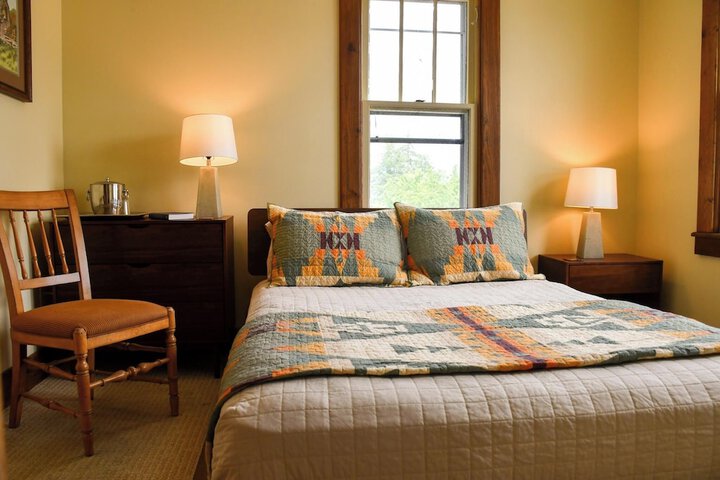 Room 5 of 34
