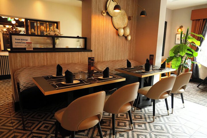 Dining 176 of 208
