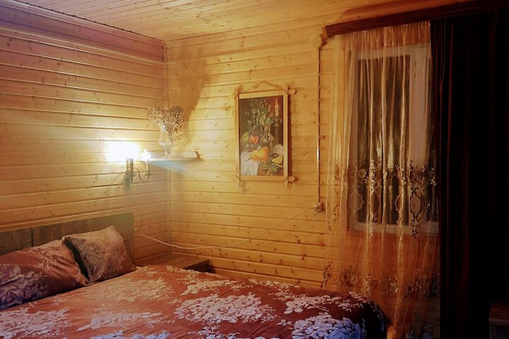 Room 9 of 30