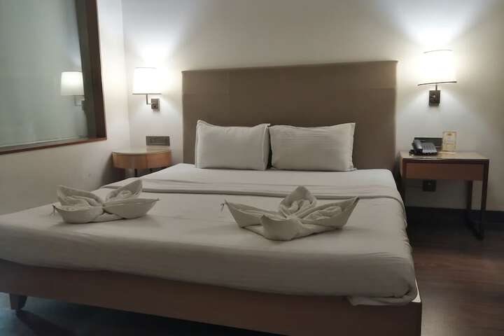 Room 29 of 181