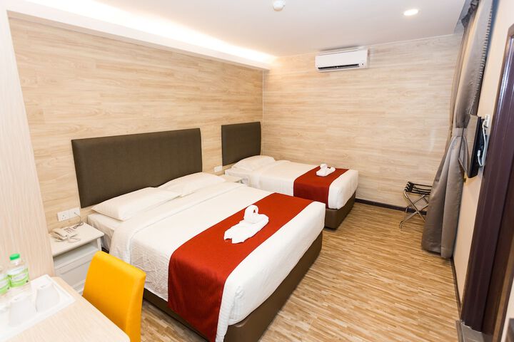 Room 30 of 90