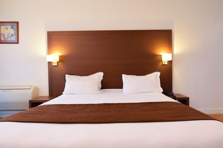 Room 3 of 24