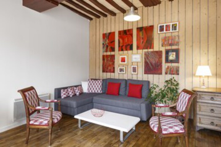 Room 10 of 15