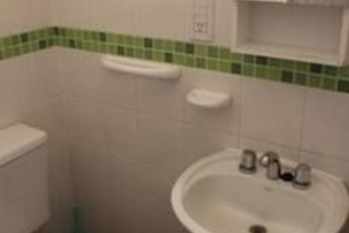 Room 3 of 20