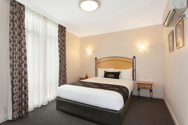 Room 10 of 57