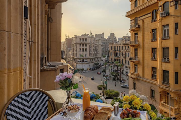 Breakfast/Coffee Service 20 of 24