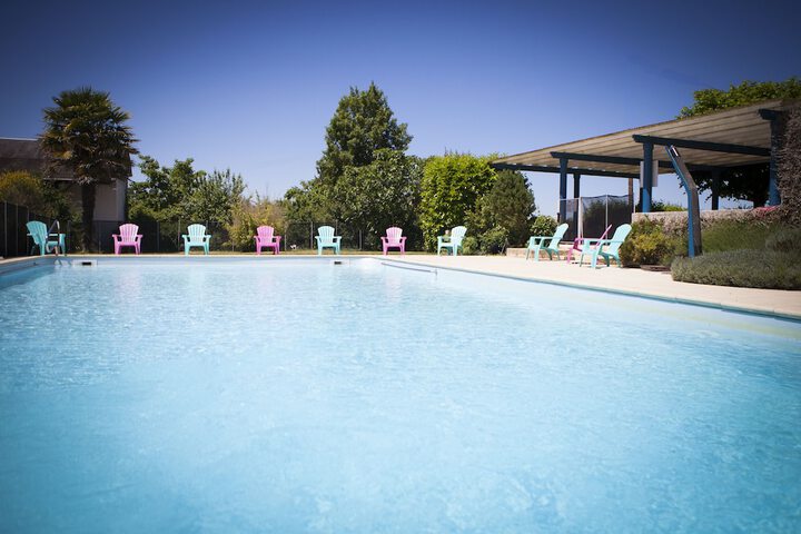 Pool 133 of 164