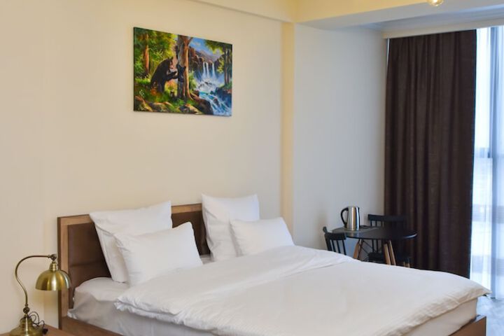 Room 10 of 41