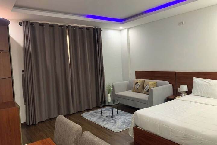 Room 4 of 31
