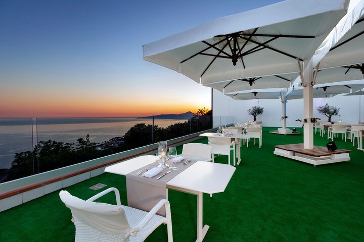 Terrace/Patio 131 of 143