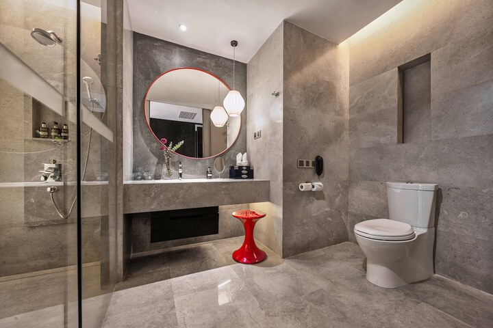 Bath Interior