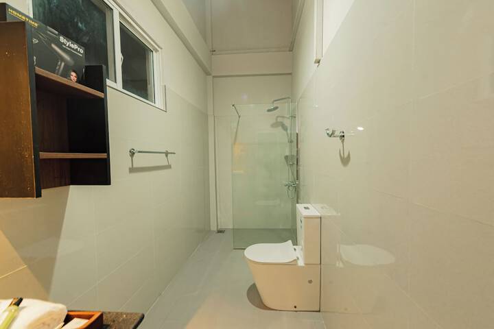 Room 125 of 174