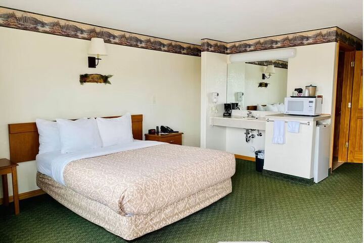 Room 8 of 29